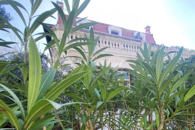 Apartment for sale in ARCACHON  - 2 rooms - 68 m&sup2; 