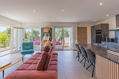 Apartment for sale in ST-RAPHAËL  - 3 rooms - 73 m&sup2; 