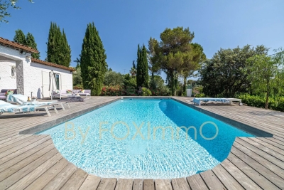 House for sale in ST-PAUL-DE-VENCE  - 7 rooms - 260 m&sup2; 
