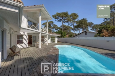 House for sale in BISCARROSSE  - 8 rooms - 205 m&sup2; 