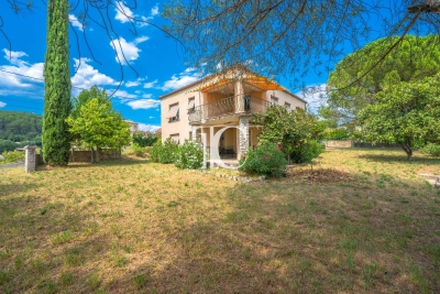 House for sale in ST PAUL LE JEUNE  - 6 rooms - 141 m&sup2; 