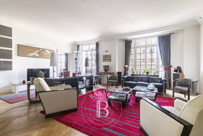 Apartment for sale in PARIS 6EME  - 8 rooms - 195 m&sup2; 
