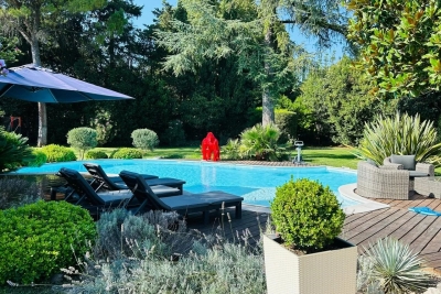 House for sale in MOUGINS  - 7 rooms - 170 m&sup2; 