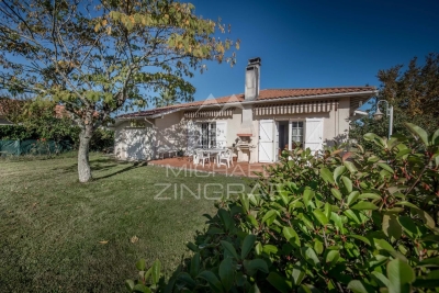 House for sale in LA TESTE-DE-BUCH  - 4 rooms - 123 m&sup2; 