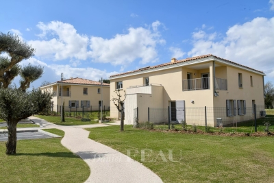 Apartment for sale in AIX-EN-PROVENCE  - 4 rooms - 85 m&sup2; 