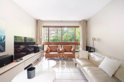 Apartment for sale in LE CHESNAY-ROCQUENCOURT  - 2 rooms - 54 m&sup2; 