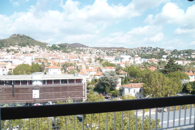 Apartment for sale in HYÈRES  - 1 rooms - 22 m&sup2; 