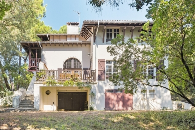 House for sale in HOSSEGOR  - 13 rooms - 350 m&sup2; 