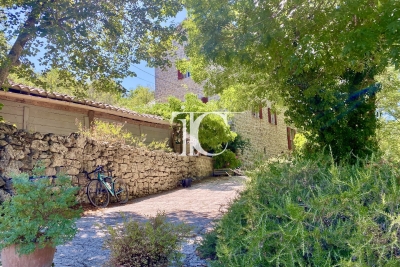 House for sale in ST PAUL LE JEUNE  - 9 rooms - 265 m&sup2; 