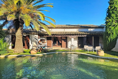 House for sale in GRIMAUD  - 8 rooms - 235 m&sup2; 