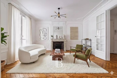 Apartment for sale in PARIS 16EME  - 5 rooms - 108 m&sup2; 