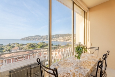 Apartment for sale in VILLEFRANCHE-SUR-MER  - 2 rooms - 65 m&sup2; 