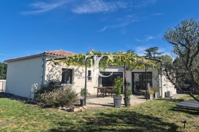 House for sale in BEAULIEU  - 6 rooms - 111 m&sup2; 