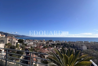 Apartment for sale in ROQUEBRUNE-CAP-MARTIN  - 3 rooms - 158 m&sup2; 
