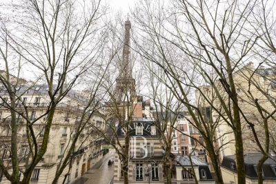 Apartment for sale in PARIS 7EME  - 5 rooms - 151 m&sup2; 