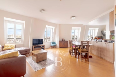 Apartment for sale in PARIS 14EME  - 5 rooms - 104 m&sup2; 