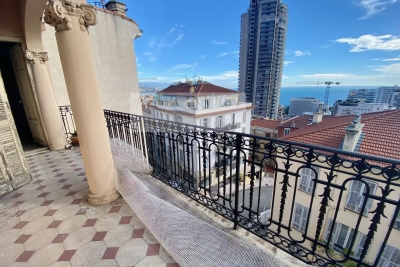 Apartment for sale in BEAUSOLEIL  - 3 rooms - 66 m&sup2; 