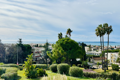 Apartment for sale in ANTIBES  - 3 rooms - 95 m&sup2; 