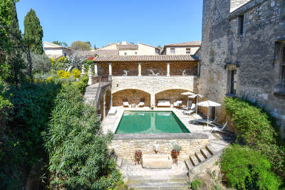 House for sale in UZÈS  - 20 rooms - 1300 m&sup2; 